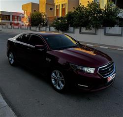 Ford Taurus